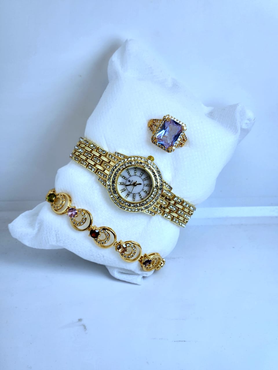 Luxury Gold-Tone Women’s Watch, Bracelet & Ring Jewelry Set with Crystal Stones
